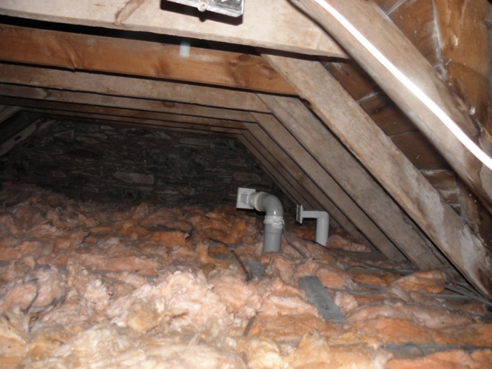 Dont extract bathrooms to the roofspace Dont extract bathrooms to the roofspace